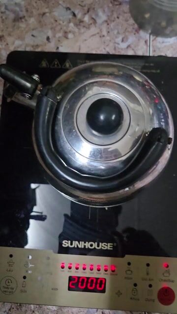 Bếp từ Sunhouse SHD6861 Đen. Mua bán Bếp, lò, đồ điện nhà bếp tại Quận Gò Vấp Tp Hồ Chí Minh được đăng bởi Minh Long hình 1