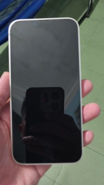 Apple iPhone 13 128GB Trắng. Mua bán Điện thoại tại Huyện Tuy Phước Bình Định được đăng bởi Hoang Nguyen hình 1