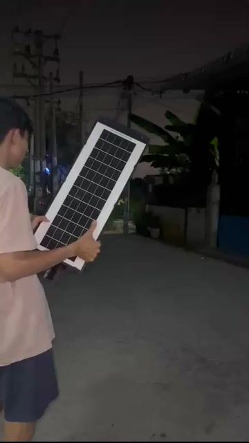 Đèn cổng năng lượng mặt trời . Mua bán Đèn tại Huyện Bình Chánh Tp Hồ Chí Minh được đăng bởi Trọng Nhân hình 1