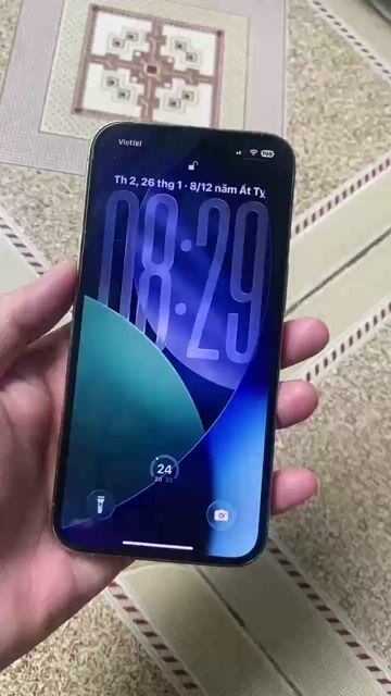 Apple iPhone 13 Pro gold. Mua bán Điện thoại tại Thành phố Thủ Dầu Một Bình Dương được đăng bởi Nguyễn Phương Nhi hình 1