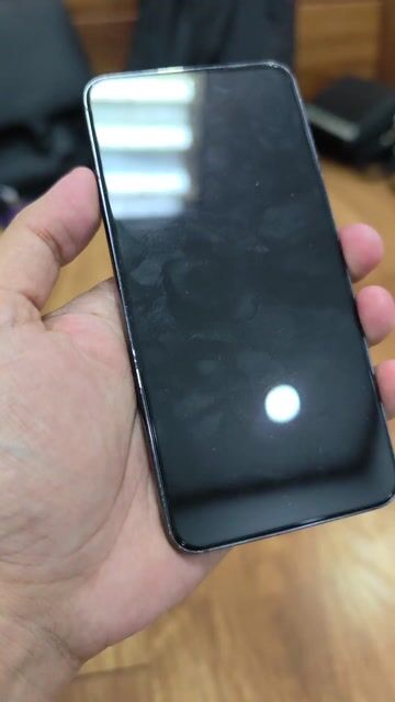 Samsung S22 256GB Đen Mỹ fullcn 98%. Mua bán Điện thoại tại Quận 7 Tp Hồ Chí Minh được đăng bởi Tram Le hình 1