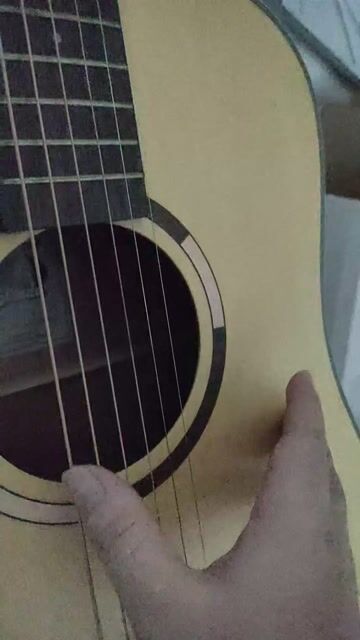 Đàn guitar Tanglewood Acoustic vàng nhạt 98%. Mua bán Nhạc cụ tại Quận Bình Thạnh Tp Hồ Chí Minh được đăng bởi Trà Trần hình 1