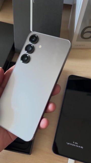Galaxy S25 5G 256GB Xám 99% BH T11 có Ship. Mua bán Điện thoại tại Huyện Hóc Môn Tp Hồ Chí Minh được đăng bởi a Liêm hình 1