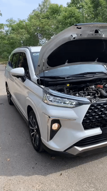 Toyota Veloz Cross TOP Trắng 35.516 km. Mua bán Ô tô tại Thị xã Hương Thủy Thừa Thiên Huế được đăng bởi Đình vê hình 1