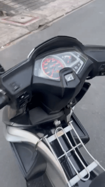 Honda Airblade 2009 Xám xi măng. Mua bán Xe máy tại Thành phố Thủ Đức Tp Hồ Chí Minh được đăng bởi Nguyễn Thanh Bình hình 1
