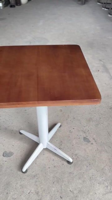 Thanh Lý Bàn Cafe Vuông 60x60. Mua bán Bàn ghế tại Quận Nam Từ Liêm Hà Nội được đăng bởi LỢI hình 1