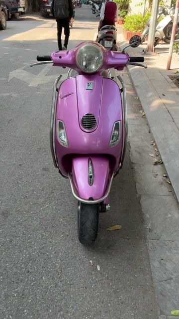 Piaggio Vespa Hồng xe nguyên bản chạy ít. Mua bán Xe máy tại Quận Nam Từ Liêm Hà Nội được đăng bởi Lan Phương hình 1
