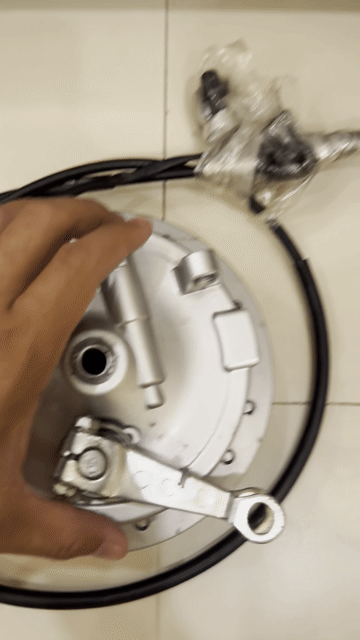 Má đùm bánh trước Wave @ nhỏ Bạc. Mua bán Phụ tùng xe tại Quận 11 Tp Hồ Chí Minh được đăng bởi Lâm Trương hình 1