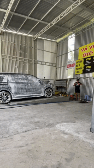 Kia Carnival 2023 (dầu), cửa sổ trời panorama. Mua bán Ô tô tại Quận 1 Tp Hồ Chí Minh được đăng bởi Duy BĐS 168 hình 1