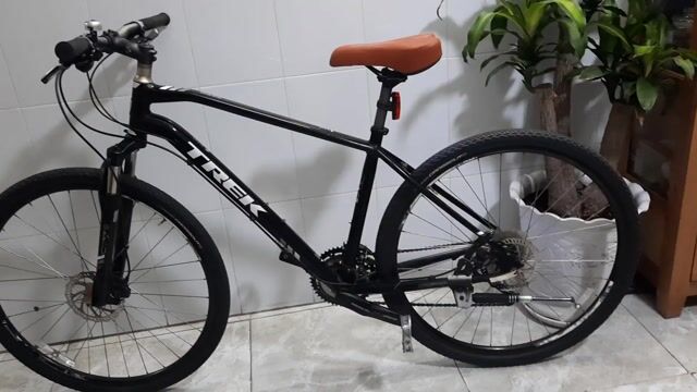 Xe đạp thể thao Trek Dual Sport 8.4DS. Mua bán Xe đạp tại Quận Bình Tân Tp Hồ Chí Minh được đăng bởi Nguyen van trinh  hình 1