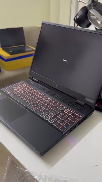 Nitro 16 Ryzen 7-7745HS|Ram: 16GB|SSD 1TB|4070 8GB. Mua bán Laptop tại Quận Cẩm Lệ Đà Nẵng được đăng bởi Lucifer hình 1