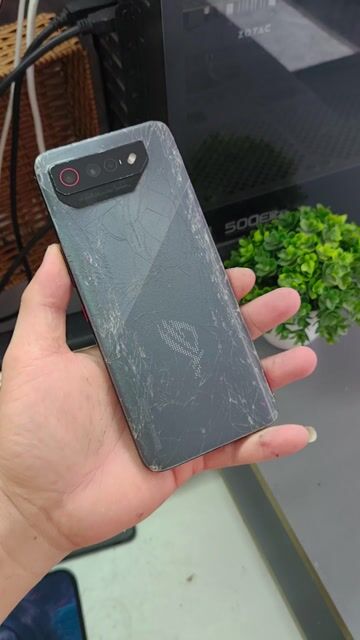 Asus ROG Phone 7 8GB/256GB Snapdragon 8 Gen 2. Mua bán Điện thoại tại Thành phố Thủ Đức Tp Hồ Chí Minh được đăng bởi Shop mobile Trần Cường hình 1