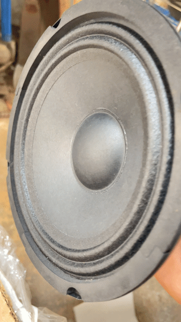 Loa bass 16.. Mua bán Tivi, Âm thanh tại Huyện Cư Kuin Đắk Lắk được đăng bởi DN0008 hình 1