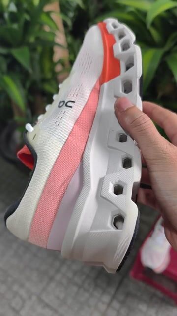 On Running Cloud Monster 2 size 38 mới 96%. Mua bán Giày dép tại Thị xã Hương Thủy Thừa Thiên Huế được đăng bởi 7uấn Boutique hình 1
