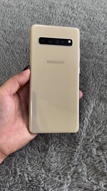 Samsung Galaxy S10 5G 256GB Vàng. Mua bán Điện thoại tại Quận Bình Tân Tp Hồ Chí Minh được đăng bởi Hoàng Anh hình 1