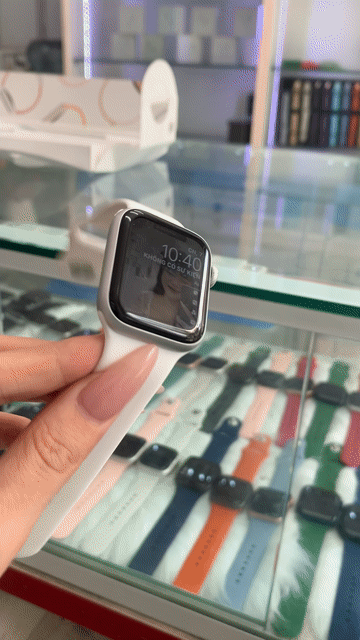 Apple Watch Series 5 40mm Trắng dep keng. Mua bán Thiết bị đeo thông minh tại Quận Phú Nhuận Tp Hồ Chí Minh được đăng bởi pé phuong hình 1