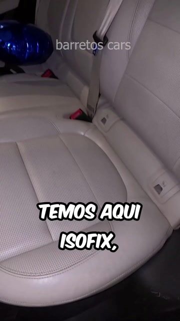 BANCOS TRASEIROS TÊM ISOFIX E ENCOSTO DE CABEÇA PARA TODOS
