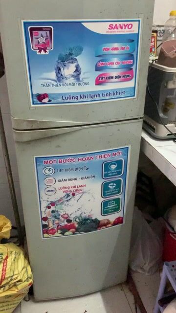 Tủ lạnh Sanyo Xám. Mua bán Tủ lạnh tại Huyện Long Thành Đồng Nai được đăng bởi Nguyễn Đức Hậu hình 1