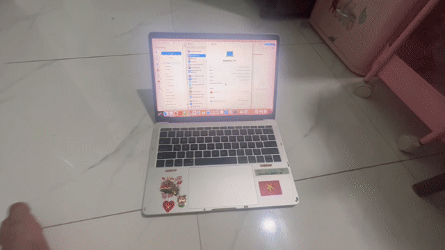 Apple MacBook Pro 2017 Bạc Retina. Mua bán Laptop tại Thành phố Thuận An Bình Dương được đăng bởi nguyễn trường sinh hình 1
