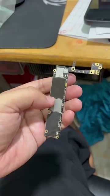 Main iPhone 6s Hư chip nhớ. Mua bán Linh kiện (RAM, Card...) tại Quận Bình Tân Tp Hồ Chí Minh được đăng bởi Thanh Thanh hình 1