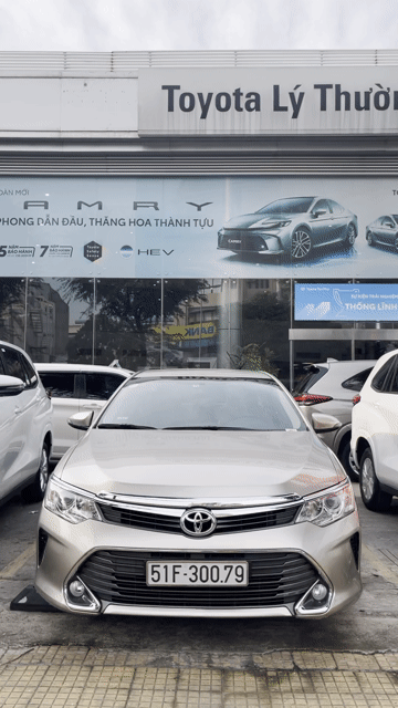 Toyota Camry 2.0E 2015 / Giá thương lượng. Mua bán Ô tô tại Quận Tân Phú Tp Hồ Chí Minh được đăng bởi Lê Tấn Dũ hình 1