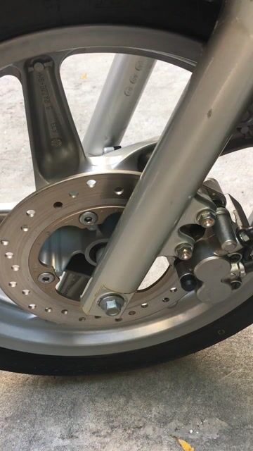 Honda SH màu Đen. Mua bán Xe máy tại Quận Phú Nhuận Tp Hồ Chí Minh được đăng bởi Nguyen phụ quoc hình 1