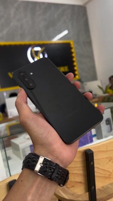 Samsung Galaxy A26 5G 128GB Đen Việt Nam!. Mua bán Điện thoại tại Quận Thanh Khê Đà Nẵng được đăng bởi Vietphones Store 16 Kỳ Đồng hình 1