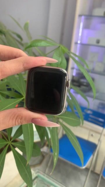 Apple Watch S5 .44 lte thep trắng sai dc esim. Mua bán Thiết bị đeo thông minh tại Quận Phú Nhuận Tp Hồ Chí Minh được đăng bởi pé phuong hình 1