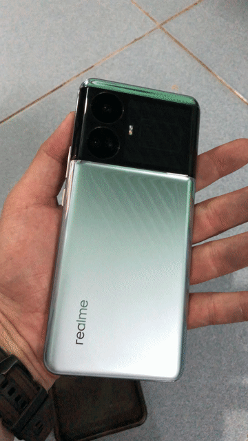 realme GT5 512GB Bạc. Mua bán Điện thoại tại Thành phố Biên Hòa Đồng Nai được đăng bởi khôi nguyễn hình 1