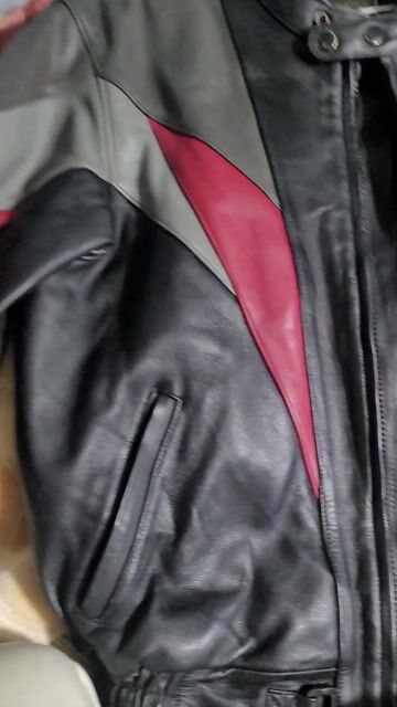 Áo da thật nguyên tấm siêu dày. Mua bán Quần áo tại Thị xã Sơn Tây Hà Nội được đăng bởi Thuat Dao hình 1