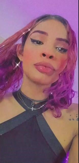 Model - Alicia_moore Trans