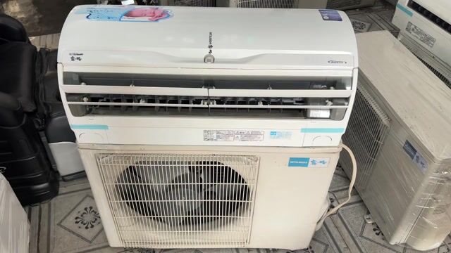 Máy Lạnh Nội Địa Nhật Mitsubishi auto clean 3HP. Mua bán Máy lạnh, điều hoà tại Thành phố Biên Hòa Đồng Nai được đăng bởi Hàng Nhật Biên Hoà  hình 1