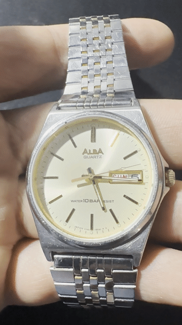 Đồng hồ Alba Nhật Bản Unisex Kim loại Bạc Vàng. Mua bán Đồng hồ tại Thành phố Trà Vinh Trà Vinh được đăng bởi Nguyên hình 1