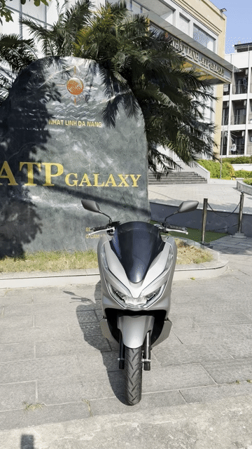 PCX 150cc 2019 Bạc 16000 km đẹp ken nhue xe hãng. Mua bán Xe máy tại Quận Cẩm Lệ Đà Nẵng được đăng bởi SƠN THỊNH  hình 1