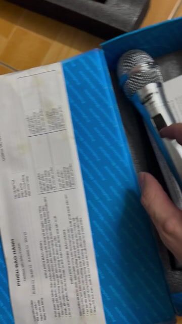 Microphone Samsung U-3000 Bạc Mới. Mua bán Tivi, Âm thanh tại Quận Nam Từ Liêm Hà Nội được đăng bởi Nguyễn Đ hình 1