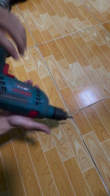 Máy khoan điện đã qua sử dụng màu xanh đen. Mua bán Nội thất, đồ gia dụng khác tại Huyện Bắc Tân Uyên Bình Dương được đăng bởi thanh nam hình 1