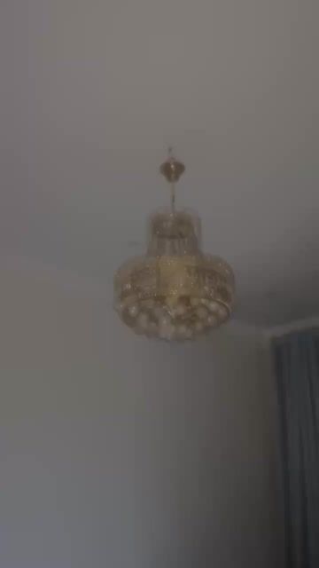 Đèn chùm pha lê trang trí sang trọng. Mua bán Đèn tại Quận Tây Hồ Hà Nội được đăng bởi Lê Thị Vân hình 1