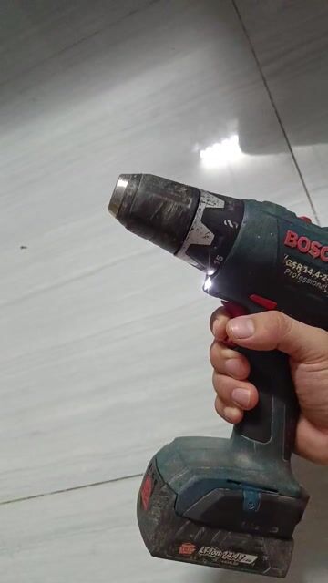 Máy khoan pin Bosch GSR 14.4-2-LI. Mua bán Đồ chuyên dụng, Giống nuôi trồng tại Huyện Đức Hòa Long An được đăng bởi Tiến Võ hình 1