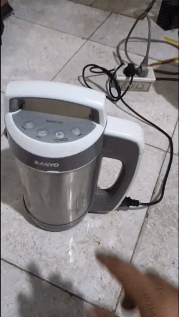 Máy làm sữa hạt Sanyo . Mua bán Bếp, lò, đồ điện nhà bếp tại Huyện Gò Dầu Tây Ninh được đăng bởi Hảo hình 1