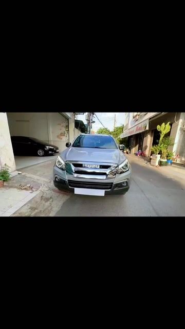 Isuzu Mu X B7 2019 1.9turbo 4X2 MT - 100 km rấtđẹp. Mua bán Ô tô tại Quận Bình Tân Tp Hồ Chí Minh được đăng bởi Vo Van thành hình 1