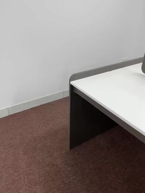 Bàn làm việc gỗ MDF lõi xanh kèm vách ngăn. Mua bán Bàn ghế tại Thành phố Thủ Đức Tp Hồ Chí Minh được đăng bởi Cong Quang hình 1