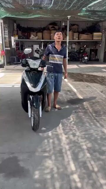 Honda Lead 125 Fi 2013 Đen bóng bstp bao rin. Mua bán Xe máy tại Quận Tân Phú Tp Hồ Chí Minh được đăng bởi nguyenxuanthinh quận tân phú  hình 1