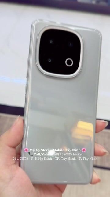 IQOO 13 5G Gray . Phiên bản 12/256Gb - Pin 98%. Mua bán Điện thoại tại Thành phố Tây Ninh Tây Ninh được đăng bởi Mỹ Vy Store Mobile Tây Ninh hình 1