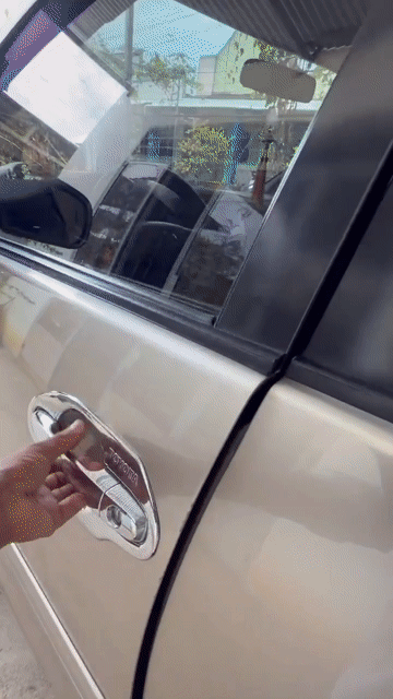 Toyota Innova E 2013 Vàng cát. Mua bán Ô tô tại Huyện Vĩnh Cửu Đồng Nai được đăng bởi Rio Fashion hình 1