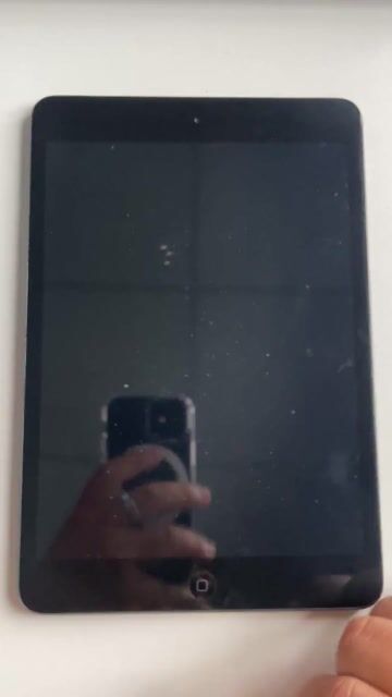 Ipad mini 1 (A1455) cho con nít chơi game. Mua bán Máy tính bảng tại Thành phố Thủ Đức Tp Hồ Chí Minh được đăng bởi PHAN HUY QUỲNH hình 1