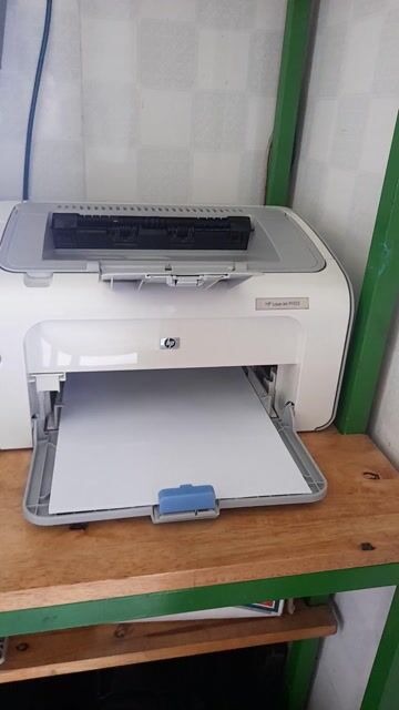 Máy in laser HP 1102 sáng trắng đẹp bền bĩ bh 1th. Mua bán Đồ dùng văn phòng tại Thành phố Thủ Dầu Một Bình Dương được đăng bởi Phú Dương  hình 1