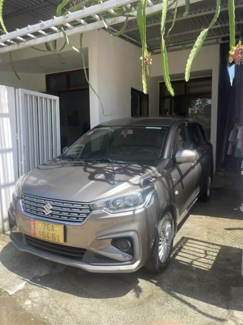 Suzuki Ertiga 2019 GL 1.5 MT - 200000 km. Mua bán Ô tô tại Huyện Tư Nghĩa Quảng Ngãi được đăng bởi Nguyễn Thị Kim Lan hình 1