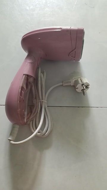 Bàn ủi hơi nước ủi quần áo gia đình . Mua bán Nội thất, đồ gia dụng khác tại Huyện Bình Chánh Tp Hồ Chí Minh được đăng bởi Phương Thảo  hình 1