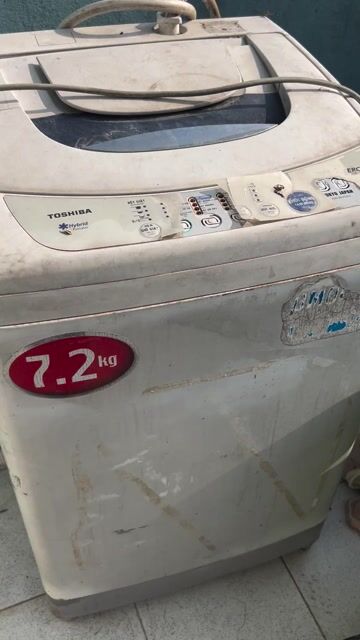 Máy giặt Toshiba 7.2kg Trắng Đã dùng. Mua bán Máy giặt tại Quận Hải Châu Đà Nẵng được đăng bởi Linh nguyen hình 1