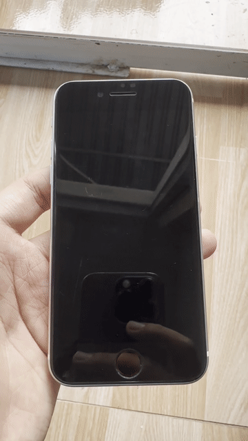 Apple iPhone SE 3 64GB Trắng A15. Mua bán Điện thoại tại Thành phố Vị Thanh Hậu Giang được đăng bởi nhật nguyễn hình 1